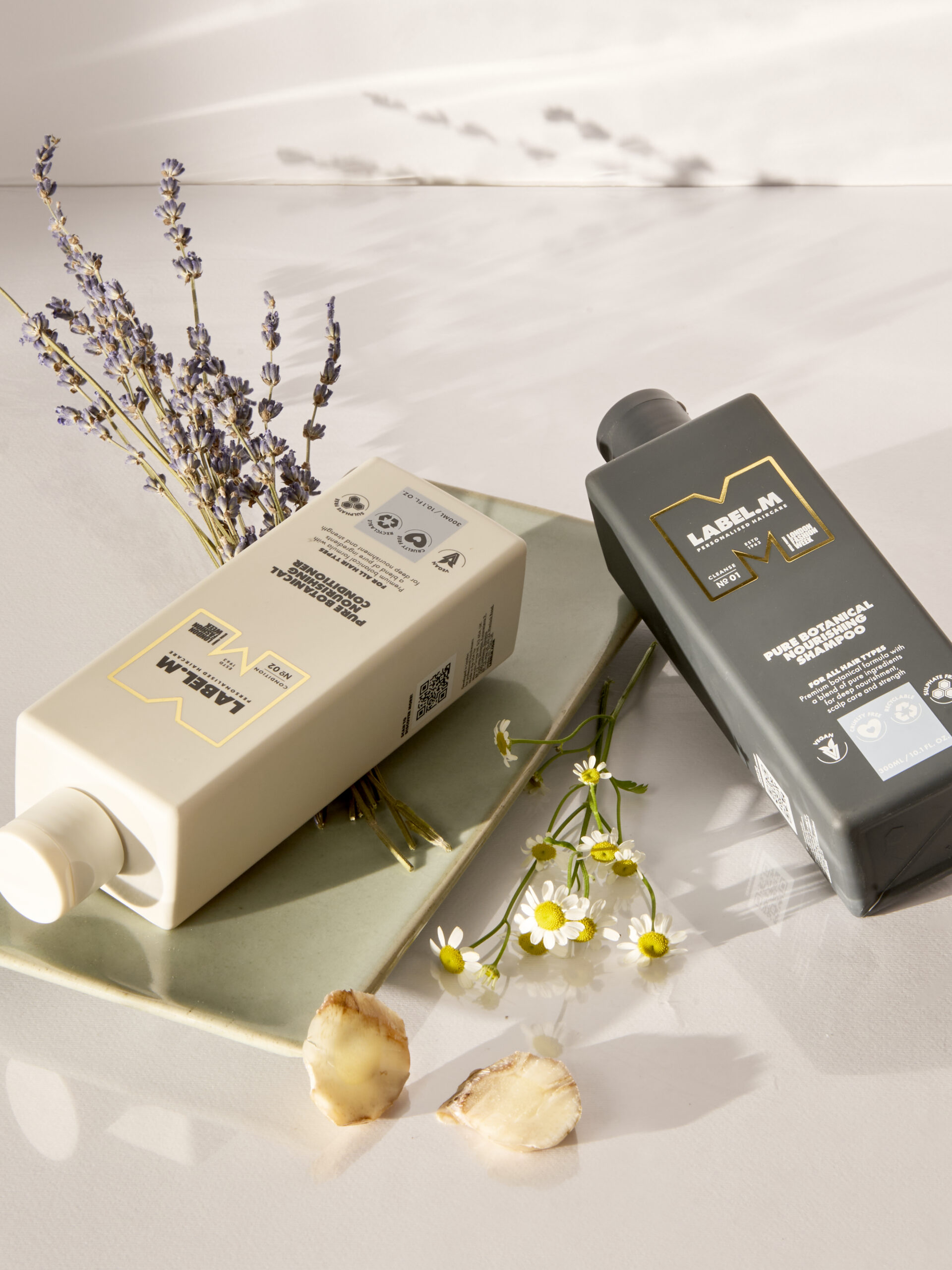 pure botanical nourishing ingredients scaled